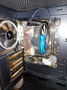 Ryzen 5600x + emaplaat + arvutikast + jahuti (2 foto / 2)