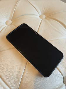 Samsung S22 (1 фото из 6)