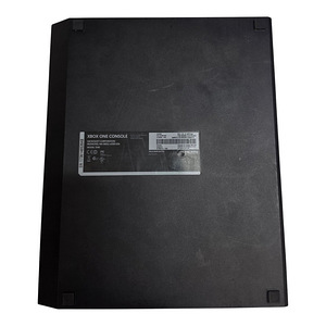 Игровая консоль XBox One 365Gb + пульт + зарядка (2 фото из 4)