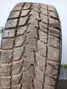 КОМПЛЕКТ РЕЗИНЫ (3 фото из 4)