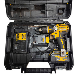 Akutrell DeWalt DCD795 + aku 4,0Ah 2tk + laadija + kohver (1 foto / 4)