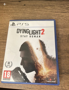Ps5 mängud (2 foto / 3)