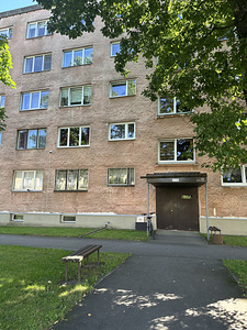 Uusküla tn 1, Kreenholmi, Narva, Ida-Virumaa (2 foto / 27)