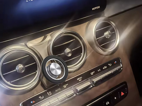 Mercedes-Benz GLC magnetiga telefonihoidja