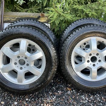 Müüa talverehvid Mercedes-Benz G-klassile