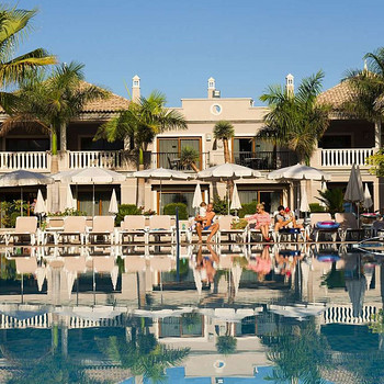 MARYLANZA SUITES & SPA