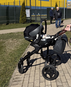 Vanker. Benetto Luca pro 2 in 1 + cybex Cloud T ISize + isof (4 foto / 4)