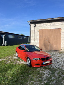 E46 323i 125 кВт (3 фото из 5)