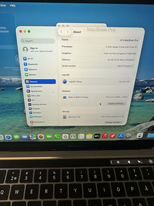 Apple MacBook Pro 13" (2020) | 16 GB RAM | 1 TB SS (7 foto / 9)