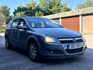OPEL ASTRA (3 фото из 9)