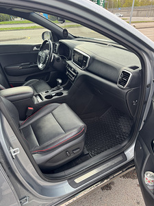 Kia Sportage GT Line (6 foto / 10)