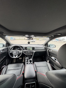 Kia Sportage GT Line (8 foto / 10)