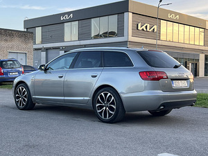 AUDI A6 AVANT (6 foto / 11)