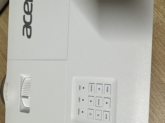 Acer projektor