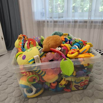 Игрушки