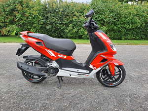 ROLLER PEUGEOT SPEEDFIGHT, VÄGA HEAS KORRAS (2 foto / 10)