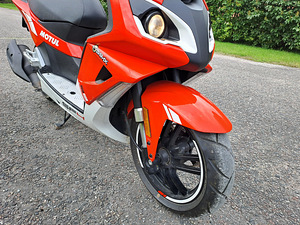 ROLLER PEUGEOT SPEEDFIGHT, VÄGA HEAS KORRAS (8 foto / 10)