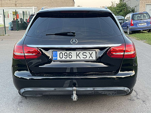 MERCEDES-BENZ C 200 D (8 фото из 12)