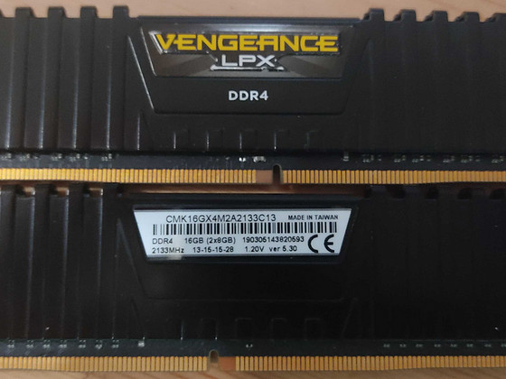DDR 4 RAM Corsair Vengeance LPX 2x8GB 2133MHz