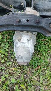 Honda CR-V 2009 2,2d tagumine reduktor (3 foto / 5)