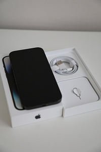 iPhone 14 Pro 128 ГБ (2 фото из 2)