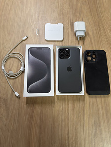 Apple iPhone 15 Pro 256GB Black Titanium (2 фото из 2)
