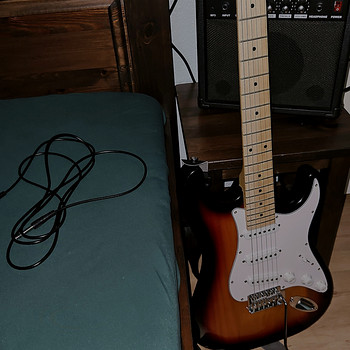 Electric Guitar / Электрогитара