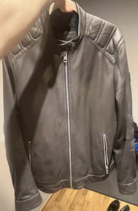 Müüa stiilne Hugo Boss nahktagi (Biker-stiilis) (1 foto / 7)