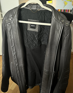 Müüa stiilne Hugo Boss nahktagi (Biker-stiilis) (2 foto / 7)