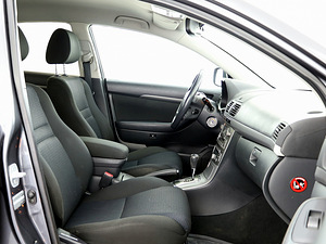 Toyota Avensis Linea Sol Facelift ATM 2.0 108kW (6 foto / 9)