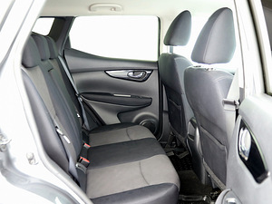Nissan Qashqai Tekna ATM 1.6 dCi 96kW (7 фото из 7)