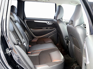 Volvo V70 Summum Facelift ATM 2.4 D5 136kW (7 фото из 7)