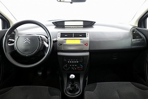 Citroen C4 Elegance Facelift 1.6 88kW (5 foto / 7)