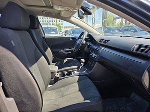 Volkswagen Passat Comfortline 2.0 TDI 100kW (5 фото из 6)