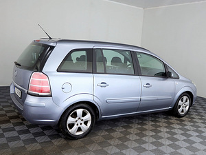 Opel Zafira Elegance 1.8 103kW (3 фото из 8)