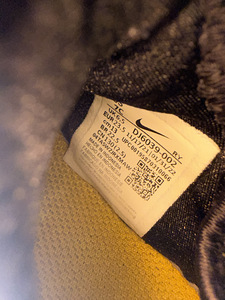 Детские кроссовки Nike (2 фото из 2)