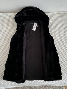 Ilus vest , M , Uus (1 foto / 1)