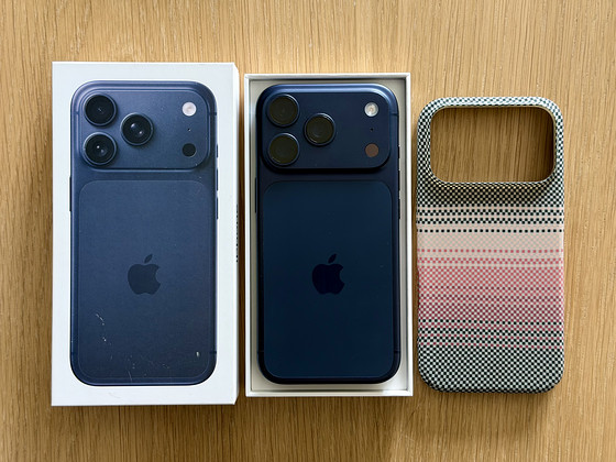 Apple iPhone 17 Pro Blue 256GB в хорошем состоянии, аккумуля