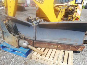 JCB 4CX (2007) + Rikkalik lisavarustus (4 foto / 5)