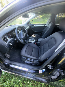 AUDI A4 B8 (3 фото из 8)