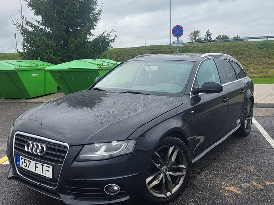 AUDI A4 B8