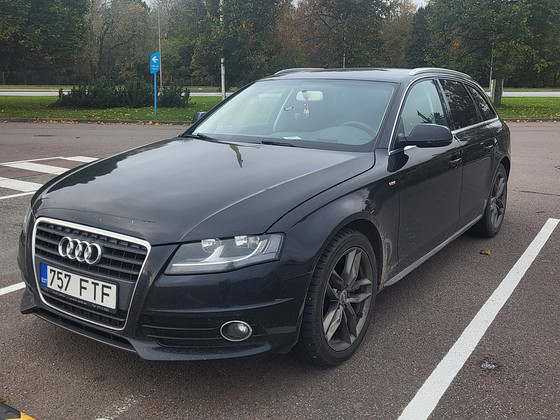 AUDI A4 B8