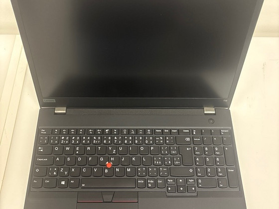 Lenovo ThinkPad T15 Gen 1