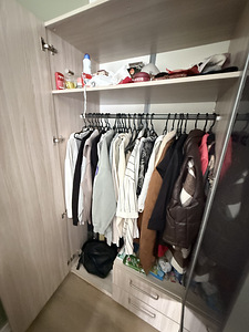 Kirjutuslaud + Riidekapp (10 foto / 10)