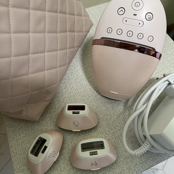 Продам фотоэпилятор Philips lumes 9900