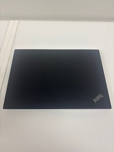 Lenovo ThinkPad X13 Gen 1 (2 foto / 4)