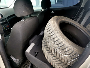 Peugeot 207 1.4 65kW reg makstud (6 foto / 7)