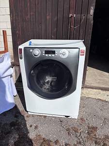 Pesumasin Hotpoint-Ariston Aqualtis (1 foto / 1)