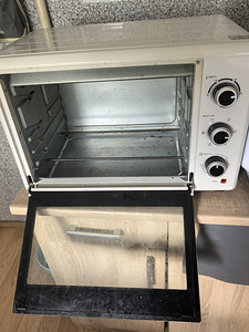 Mini-ahi Standart KR-102L-36(C) + klaasist küpsetusvorm (1 foto / 3)