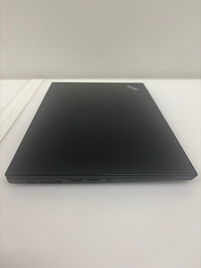 Lenovo ThinkPad T14s Gen 1 (3 foto / 4)